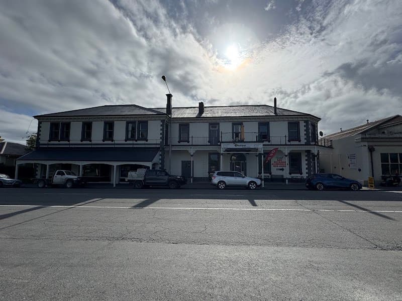 Gladstone Grand Hotel